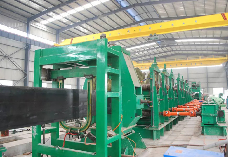 The-girder-jointless-automatic-molding-production-line